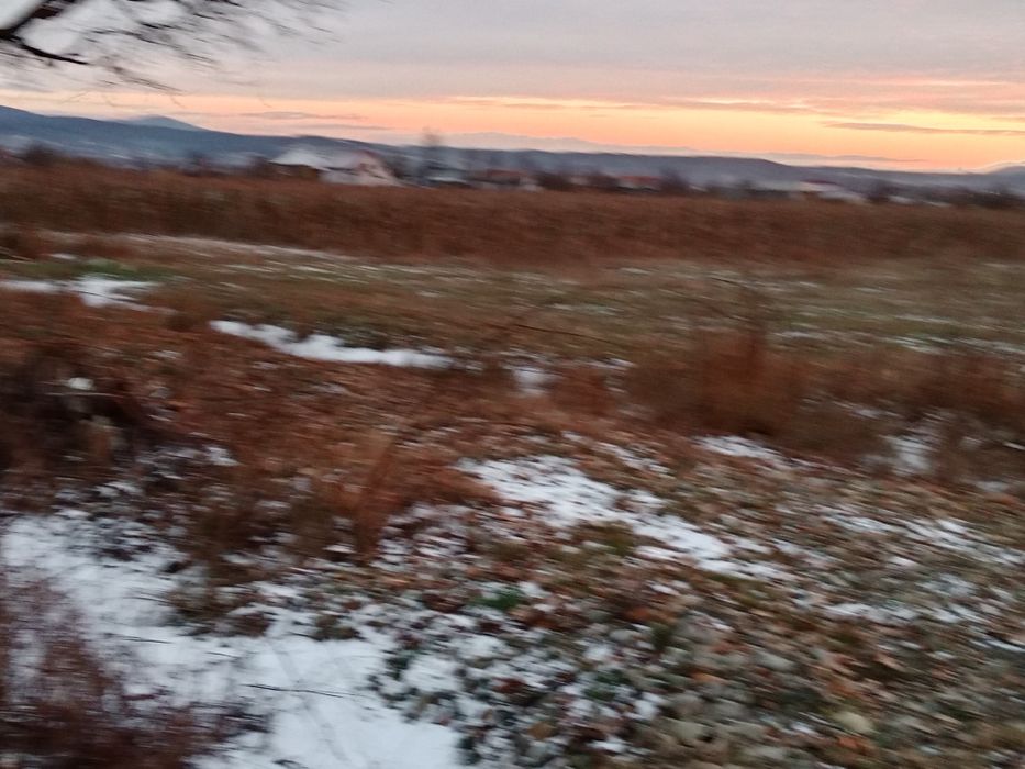 Продам участок в с. Білки під будівництво