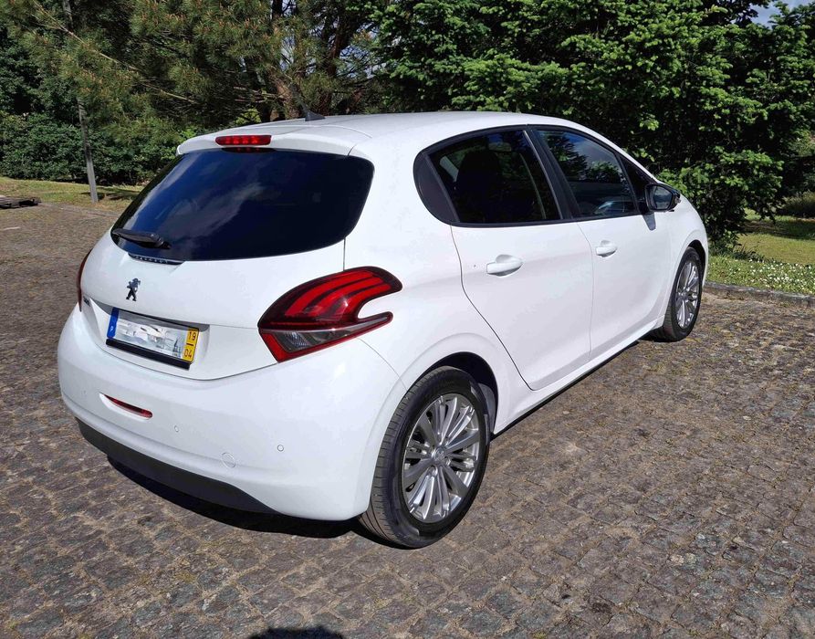 Peugeot 208 1.5 BlueHdi NACIONAL - 19