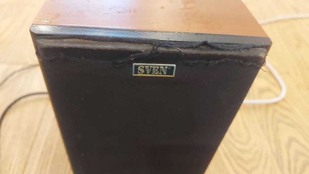 Колонки активні SVEN SPS-611 дерево