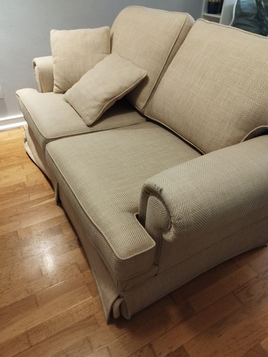 Sofa de 2 lugares em bom estado