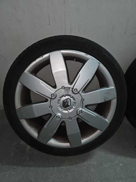 4 Jantes Megane 2 RS Fase 1 com pneus 225/40 R18 furacão 4x100