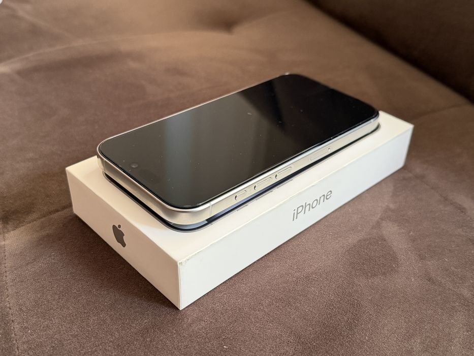 Apple iPhone 16 Pro 256GB White Titanium *jak nowy* etui Komplet! Media Expert!