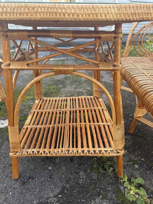 Продам набір меблів з лози