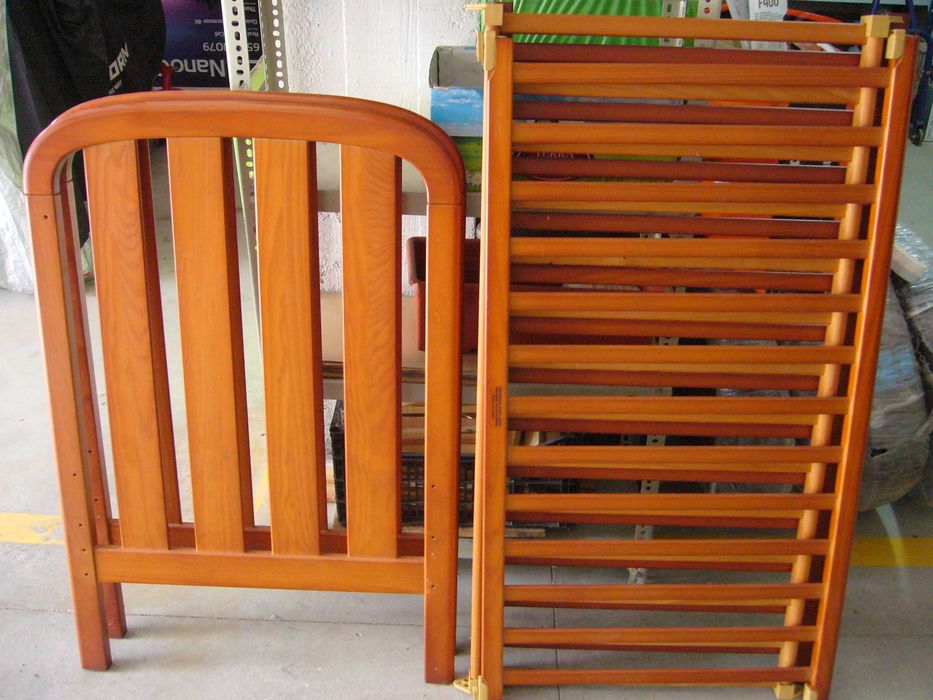Cradle/Bed in Brand-New Condition