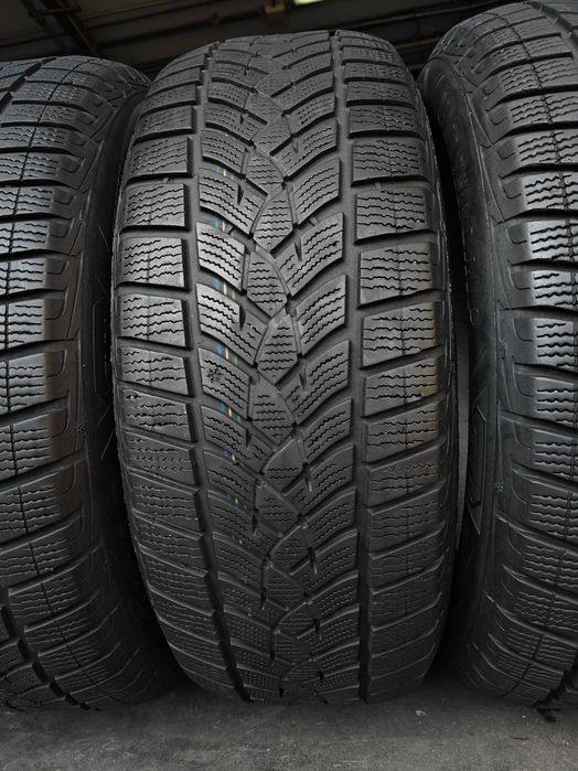 R17 225/60 103V XL шини зимові вживані на Кіа Спортейдж імпортні GoodYear Ultraprip Performance рік24 виробництво Германія