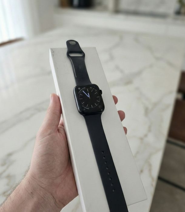 Apple Watch Series 9 45mm GPS + Cellular - Midnight