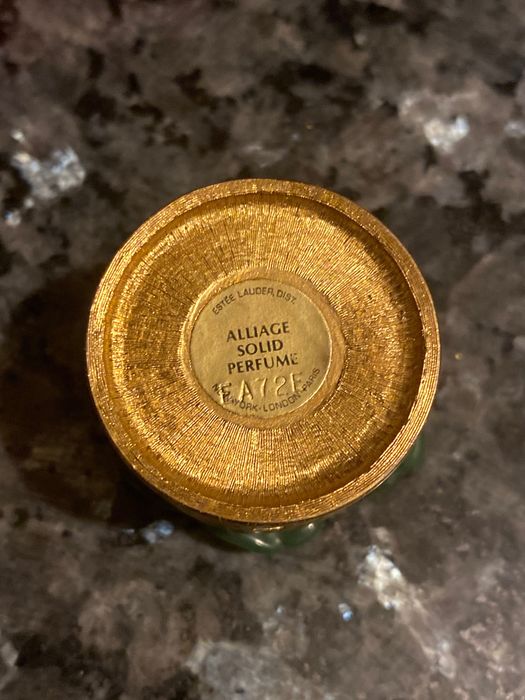 Caixa Perfume Sólido Ester Lauder Anos 80 (1981) Colecionáveis