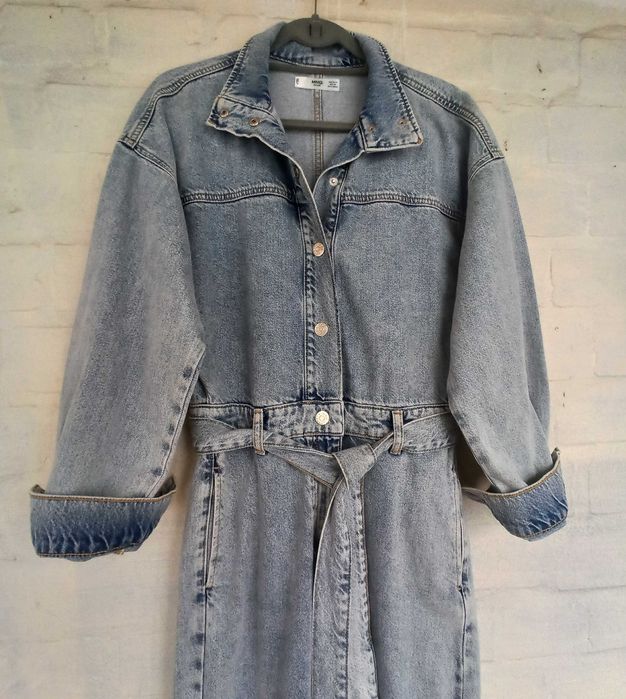 Трендовый джинсовый комбинезон MNG/Mango