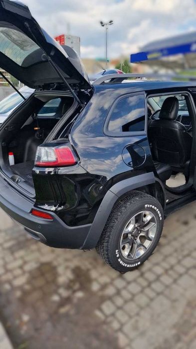 Jeep Cherokee 2019, ТОРГ!
