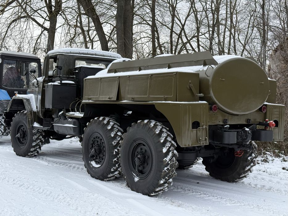 Зил 131 водовоз арс-14