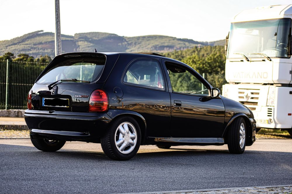 Opel Corsa B GSI