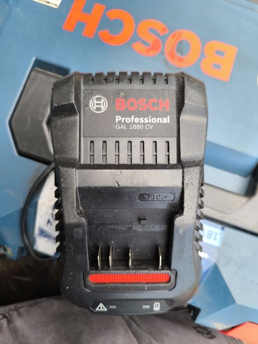 Перфоратор Bosch gbh 18 v-26 бу