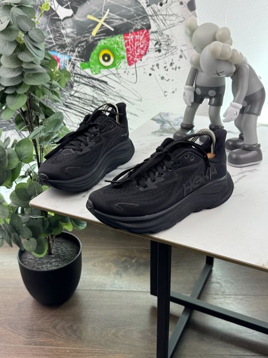 Кросівки Hoka Clifton 10 36 розмір Е16497