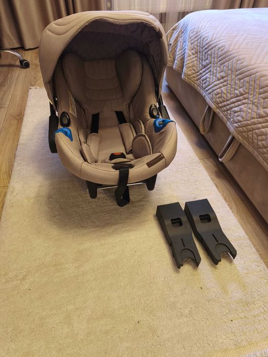 Продам переноску-автокресло Carello