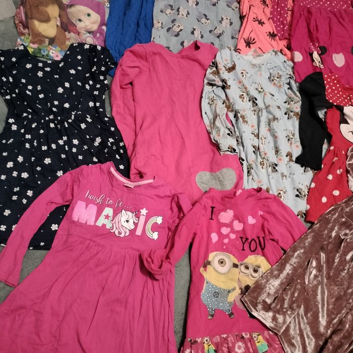Duża paka ubrań dla dziewczynki 75 sztuk, rozmiar 122