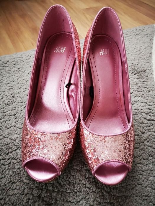 Продам хороші  туфлі