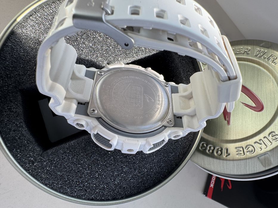 Casio G-SHOCK GA-100A-7AER