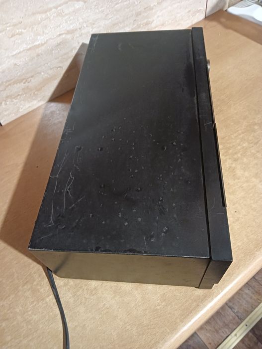 magnetofon Hitachi