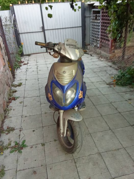 Продам скутер Viper Race 50