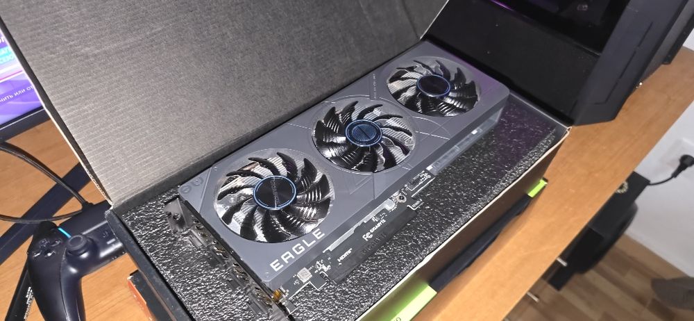 Geforce  RTX 4060 8Gb