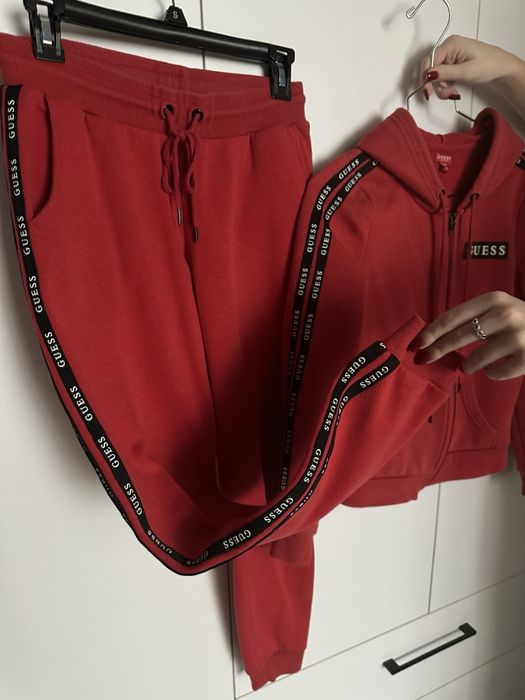 спортивный костюм Guess