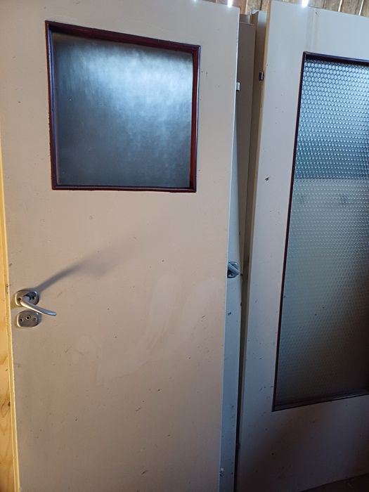 Drzwi wewnętrzne używane