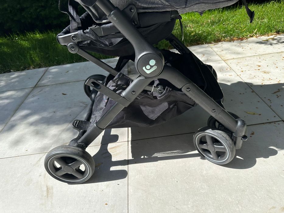 Maxi Cosi Lara 2 - Carrinho Bebe (com apoios para o ovo)