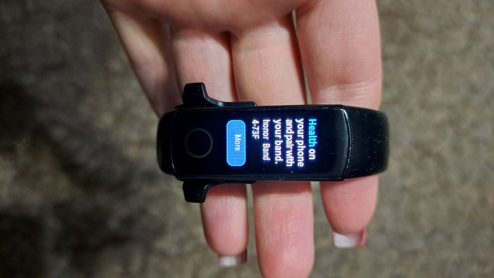 Фітнес браслет huawei honor band 4-73F