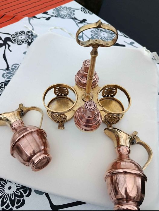 Galheteiro vintage lindíssimo em bronze e latão (ARTIGO ÚNICO)