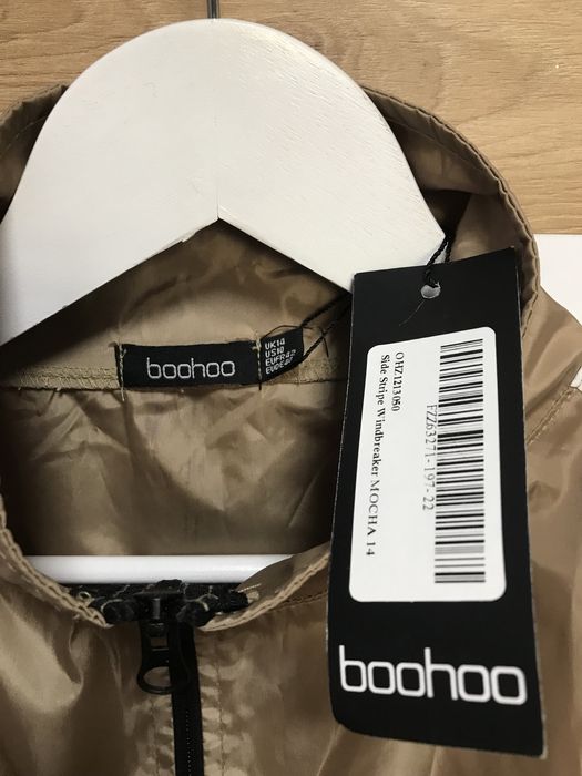 Ветровка новая Boohoo 48 рр
