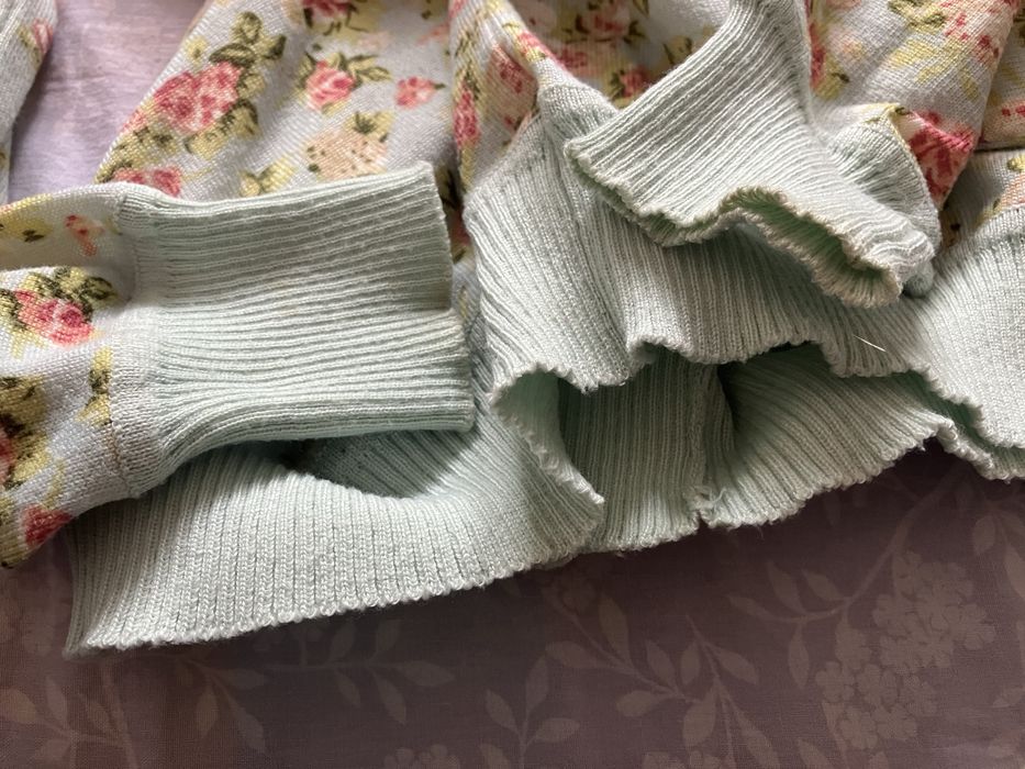 Turkusowy kardigan w róże XL