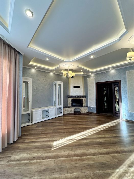 Продаж будинку Малехів (Львів) /9 сот/250 м кв з ремонтом