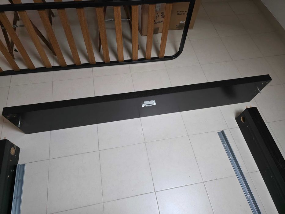 Cama Malm Ikea 140x200 c/colchao