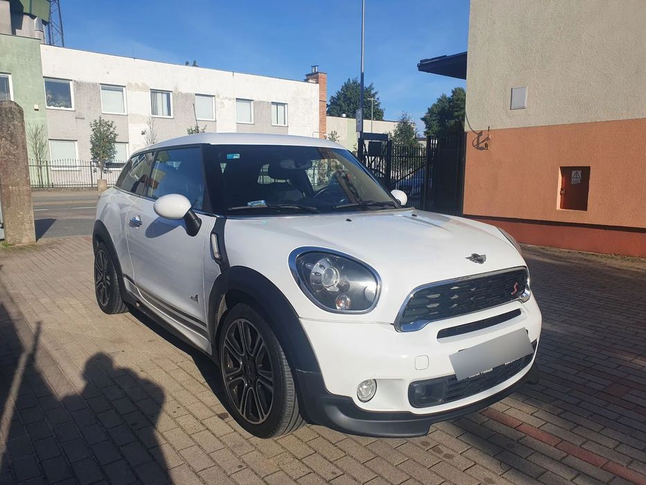 MINI Paceman