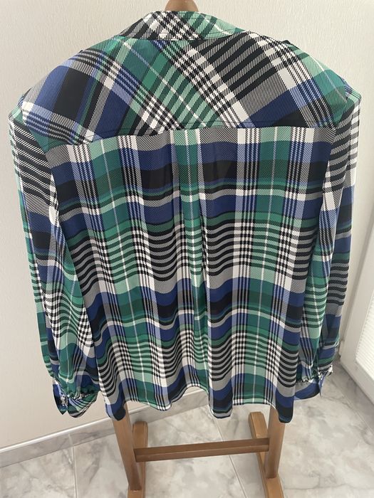 Нова жіноча блуза від бренду  Karl Lagerfeld, розмір XL, оригінал.