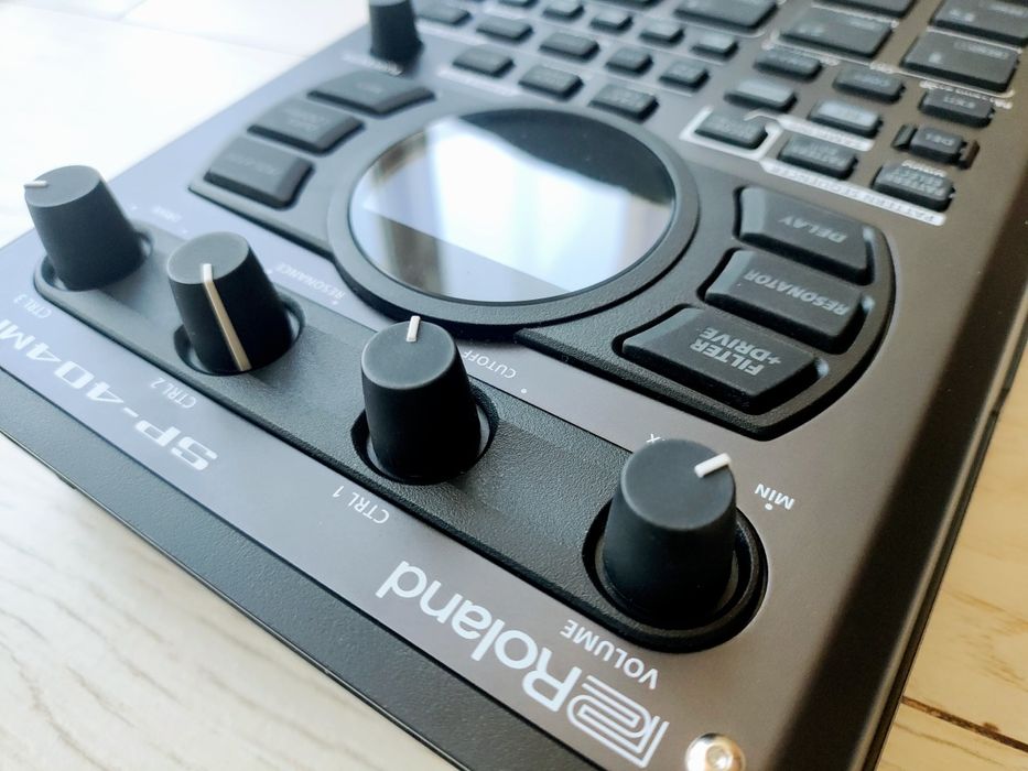 Семплер Roland SP 404 MK2 (майже новий)
