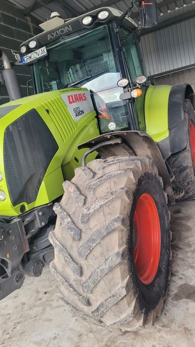 Claas axion 820 cmatic