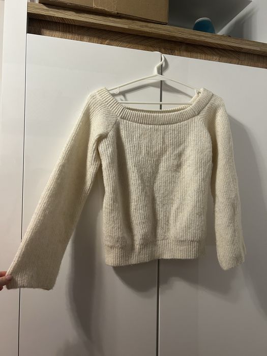 Biały sweter primark