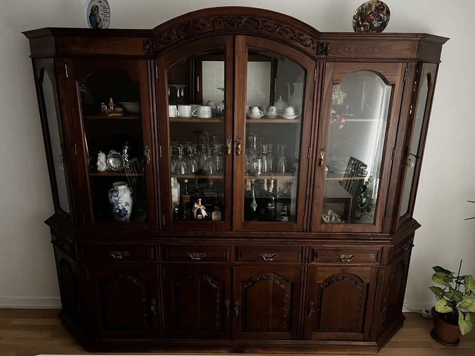 Móvel aparador de sala de jantar