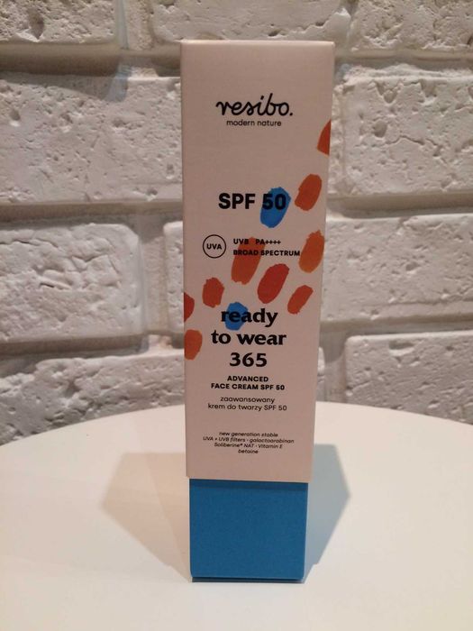 krem z SPF50 Resibo
