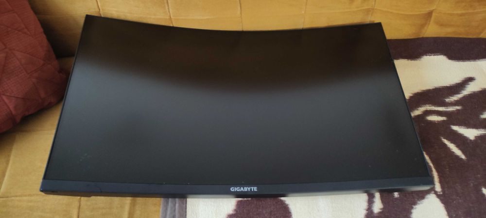Zakrzywiony Gamingowy Monitor 32 cale Gigabyte G32QC A 2K VA 165Hz 1ms