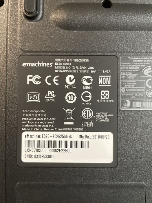 Ноутбук eMachines E528-902G25Mnk