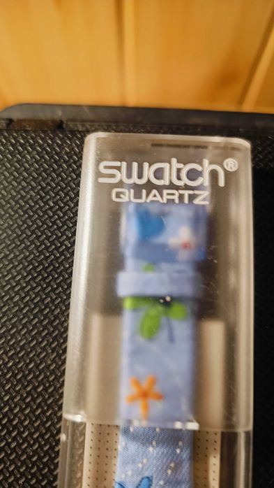 Zegarek dziecięcy Swatch quartz