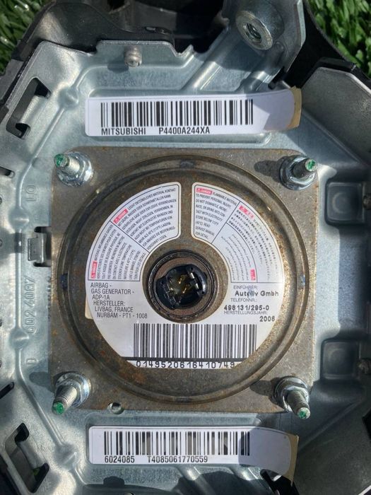 Подушка безпеки керма руля Mitsubishi colt,498131.