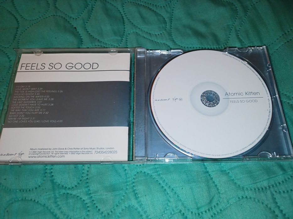 Atomic Kitten - feels so good 2002