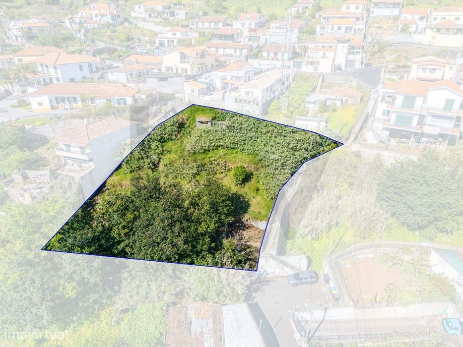 Terreno com 1250m2