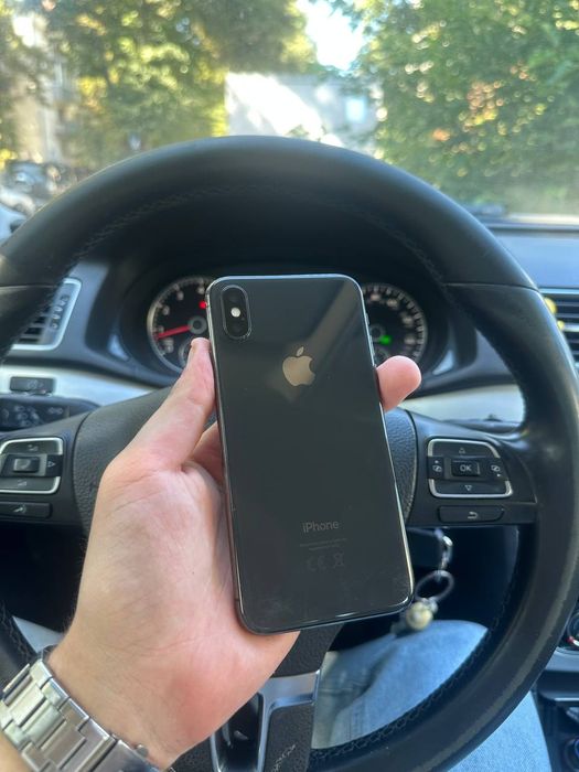 Apple iPhone X 64GB чорний, акумулятор 100%, Face ID