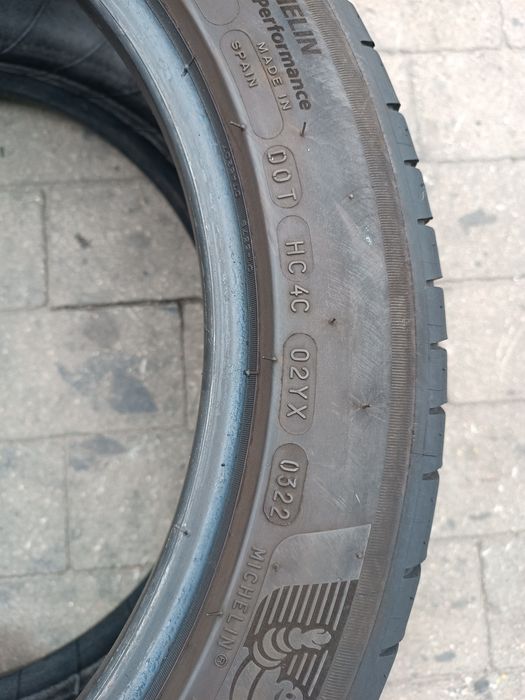 235/45ZR17 Michelin Pilot Sport 4 235/45R17