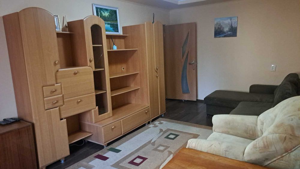 Вільно! Подобово. Пр. Свободи,37, 1-кімнатна. Поруч Обласної лікарні