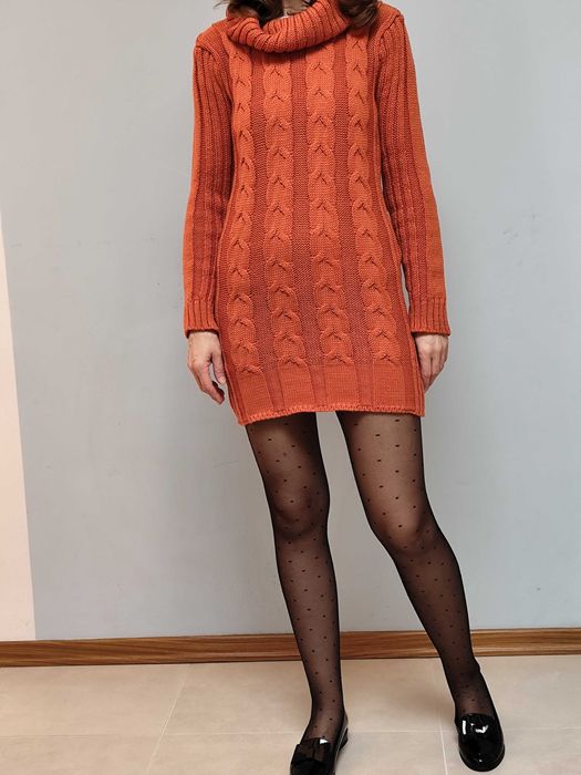 Sweter z golfem Nobis